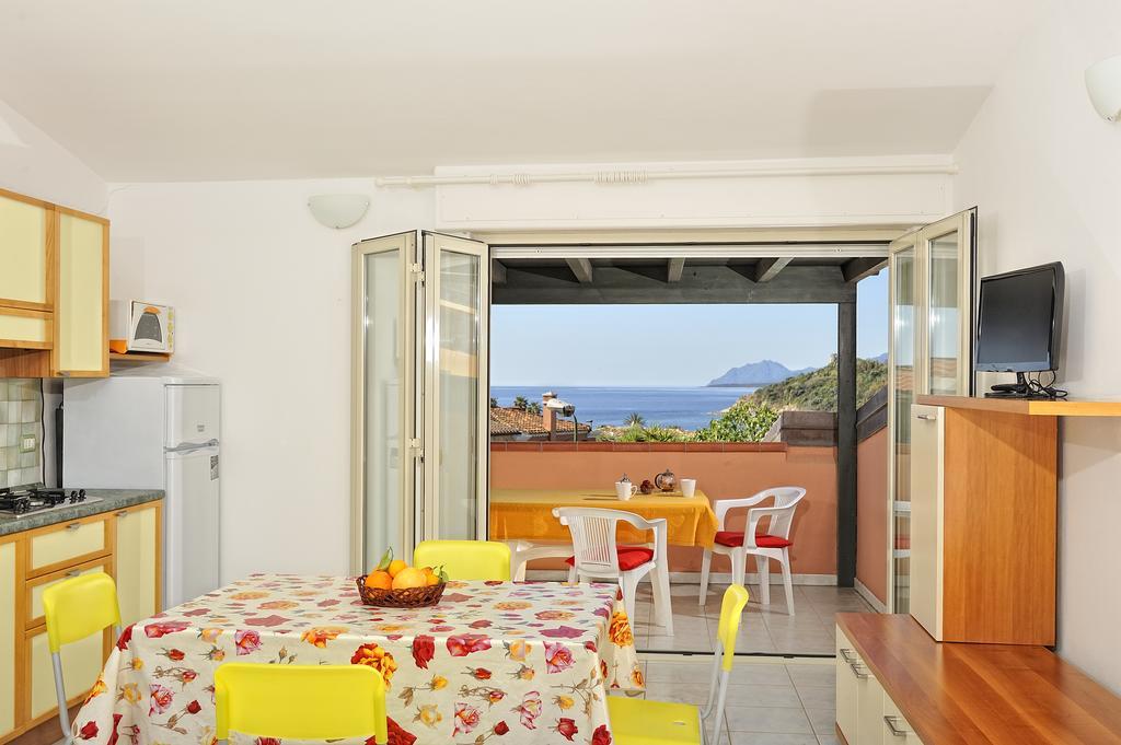 Aparthotel Arbatax Le Terrazze Sul Mare Pokoj fotografie