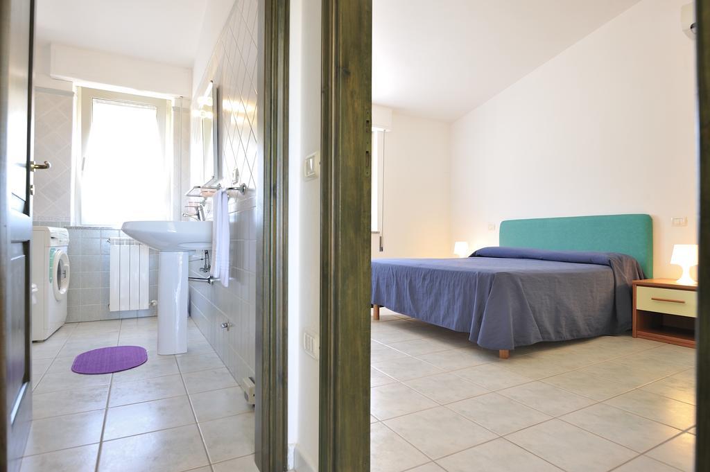 Aparthotel Arbatax Le Terrazze Sul Mare Pokoj fotografie